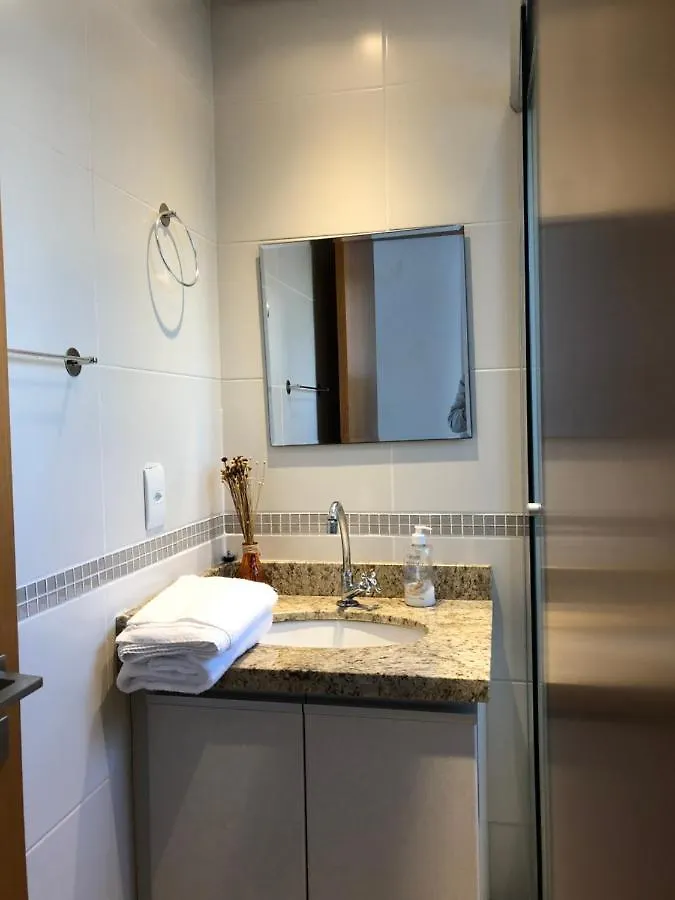 Apartamento Perfeito Casemiro, 199 - Retirada Das Chaves Mediante Agendamento Com Uma Hora De Antecedencia Com Andreia Ou Luis Porto Alegre